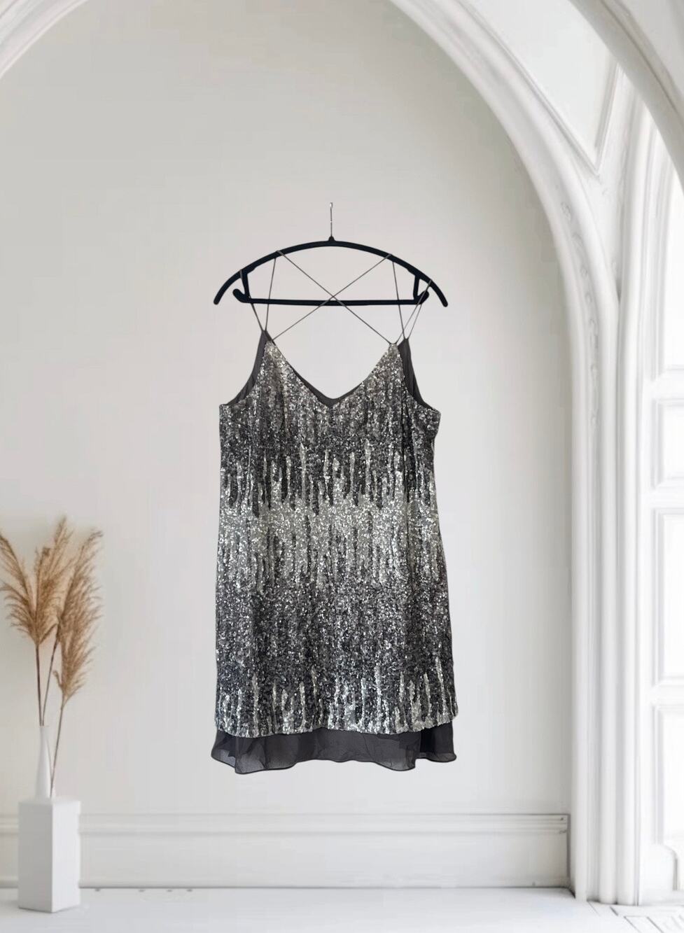 Medium Wishlist Gray Sequins Dress Flare